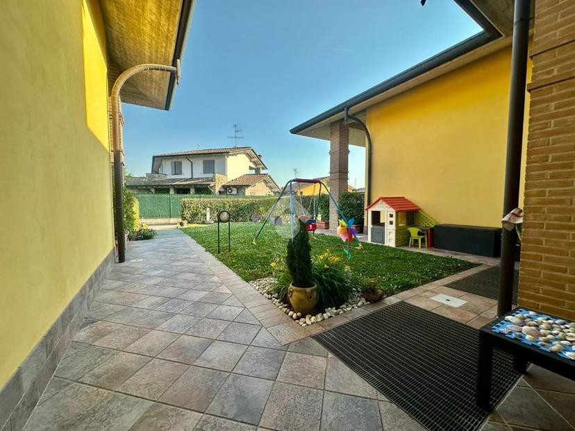 Villa in Via Roma 1, Ghisalba — foto 4 di 5