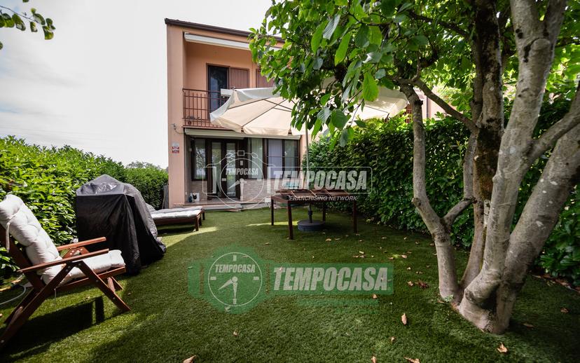 Villa in Via Montenevoso 30, Nerviano — foto 2 di 5