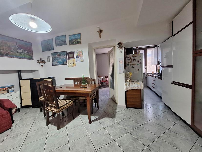 Quadrilocale, Castelraimondo — foto 4 di 5