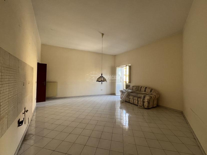 Trilocale in Via Alessandro Bisceglia 56, Aversa — foto 4 di 5