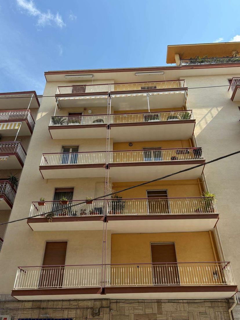 Quadrilocale, Canosa di Puglia — foto 5 di 5