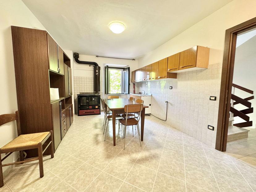 Appartamento in Località Santa Croce, Gualdo Tadino — foto 5 di 5
