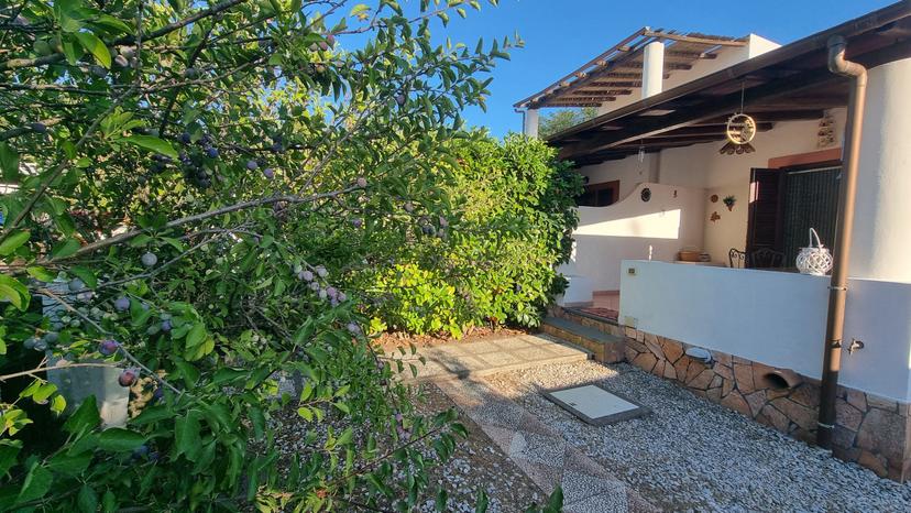 Casa indipendente in Strada Com.Le Minichedda Snc, Lipari — foto 2 di 5