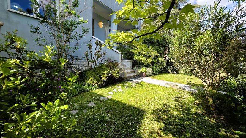 Villa in Via Cisa 126, Borgo Virgilio — foto 4 di 5