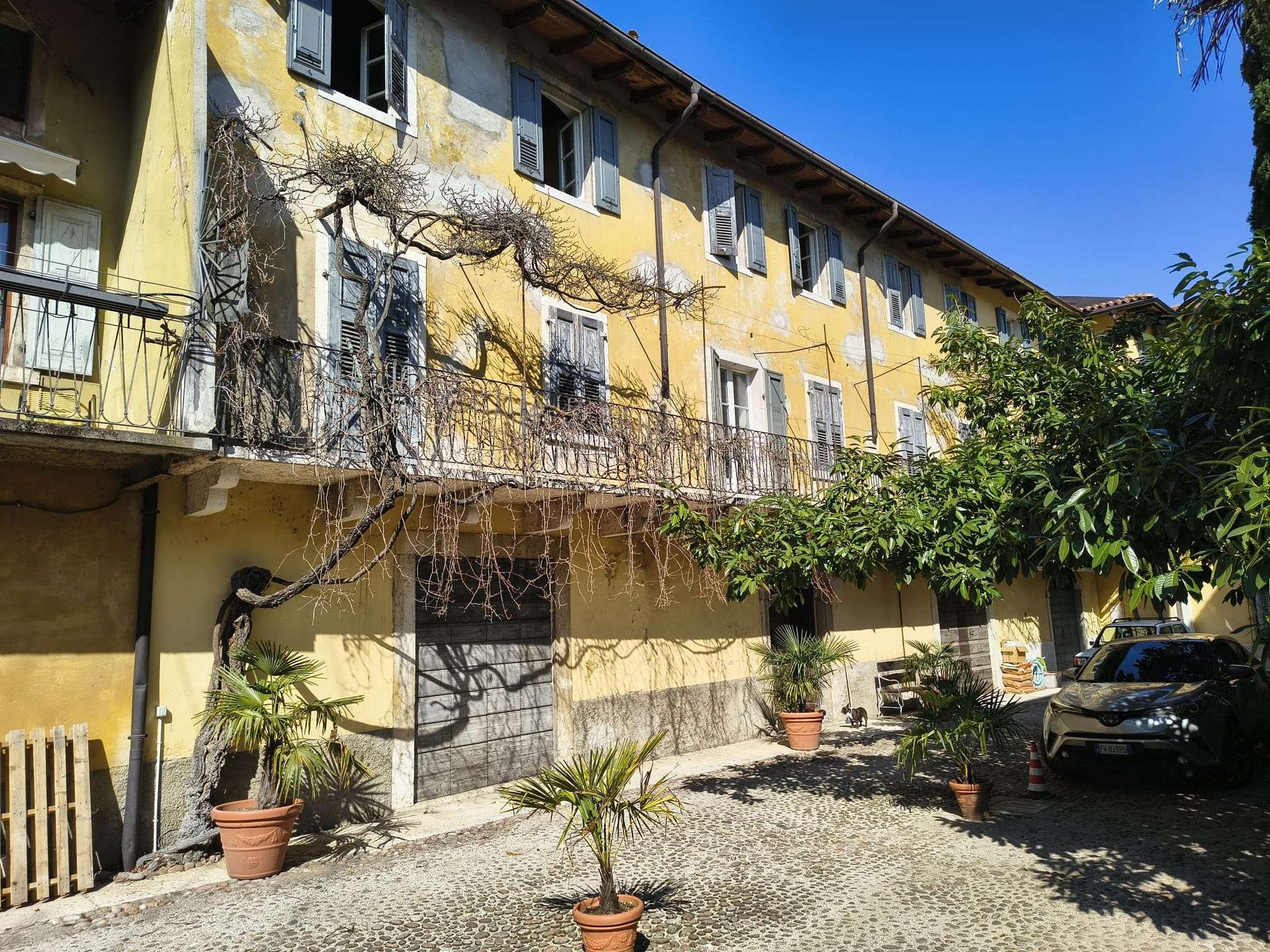 Appartamento in Via Regina Elena, Avio