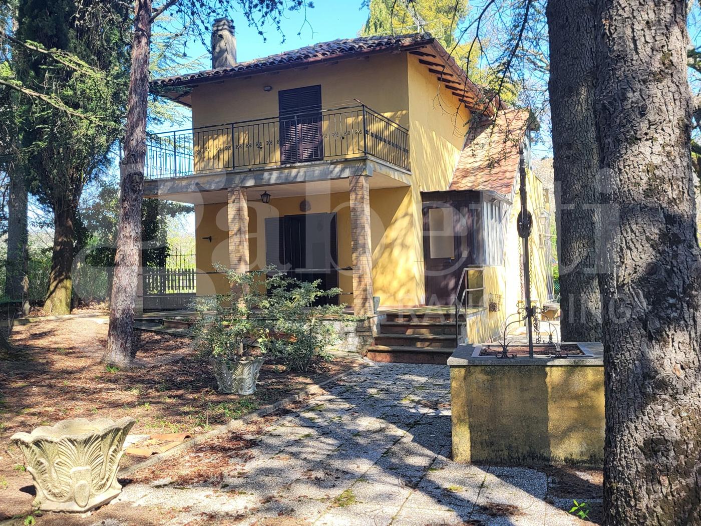 Casa indipendente in Val di Chiascio  Snc , Gubbio