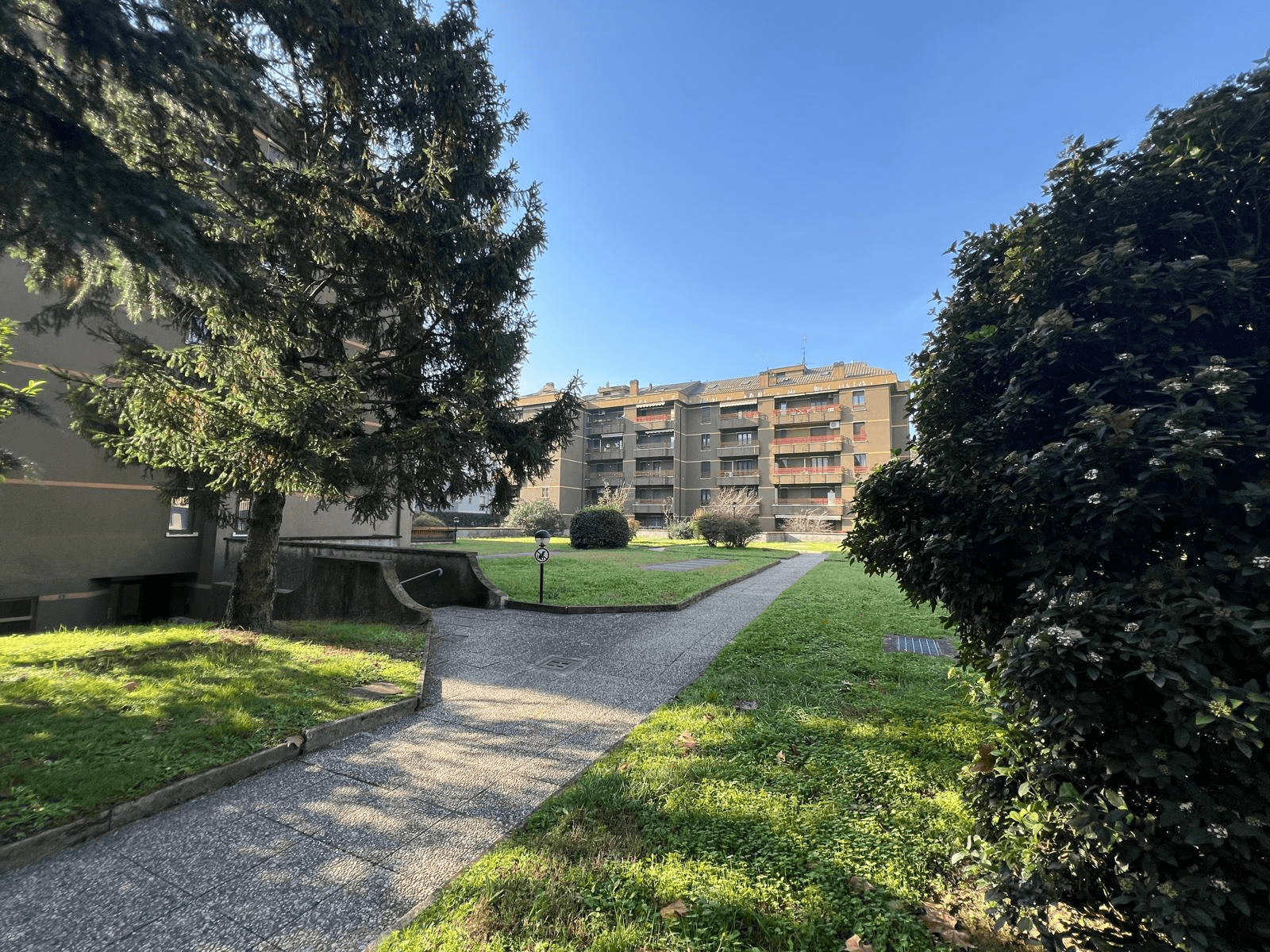 Trilocale in Via Don Lorenzo Milani 23, Cernusco sul Naviglio