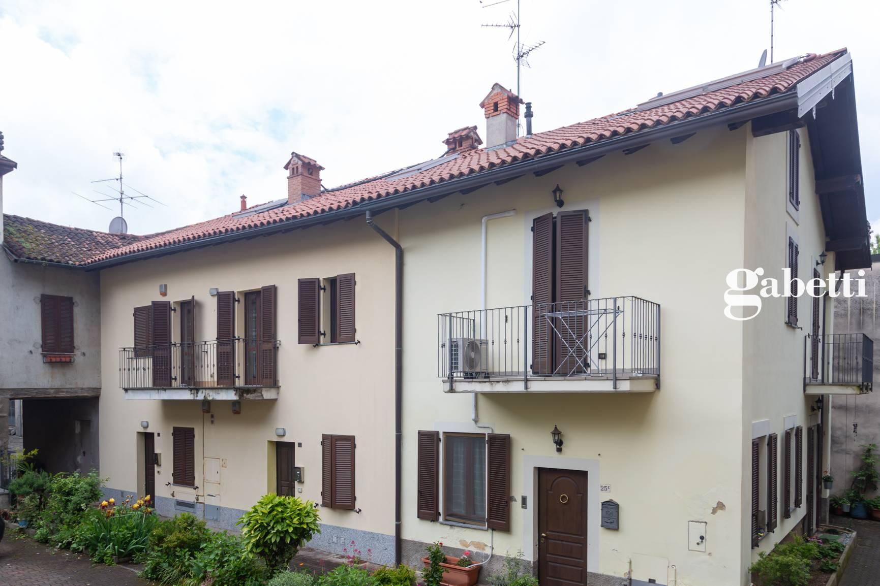 Casa indipendente in Via Sant'Ambrogio 25/E, Merate
