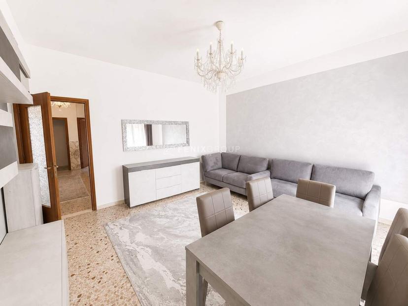 Trilocale in Via Mazzini 43, Villasanta