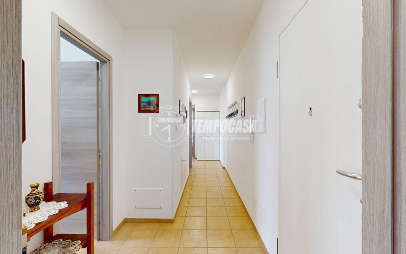 Trilocale in Viale Seneca, Camerino — foto 5 di 5