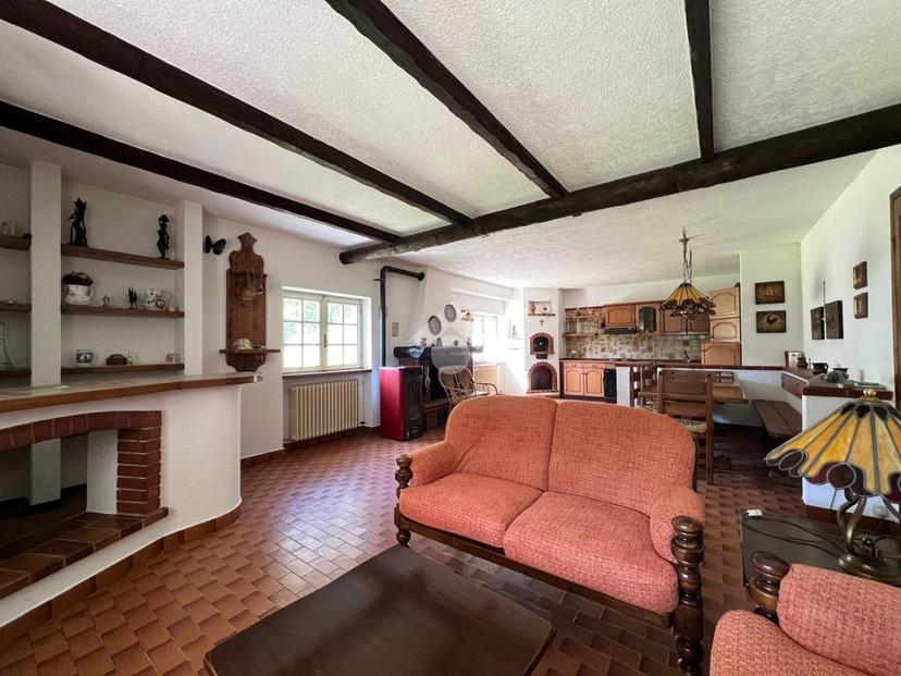 Villa in Via S. Marco 39, Clusone — foto 3 di 5
