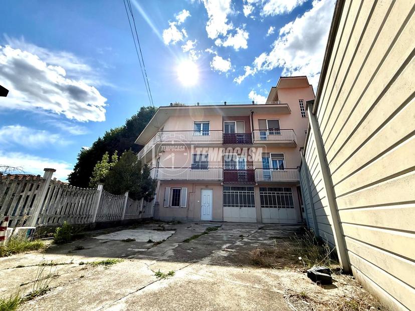 Villa in Via Re Arduino 5, Volpiano — foto 2 di 5