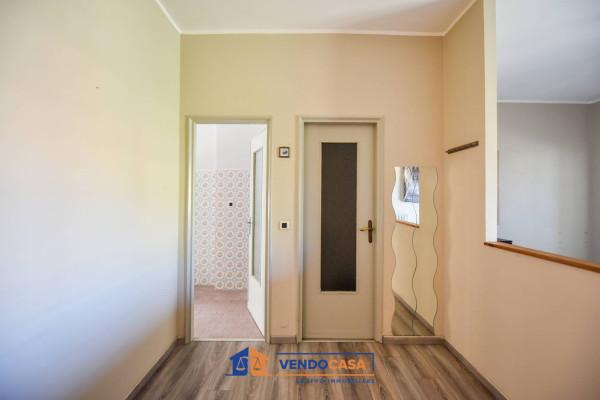 Bilocale in Via Pasubio 45, Rivoli