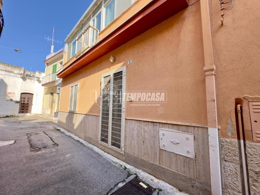 Casa indipendente in Via Borgini 9, Valenzano — foto 3 di 5