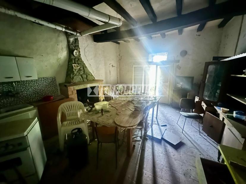 Appartamento in Via della Chiesa 593, Serramazzoni — foto 3 di 5