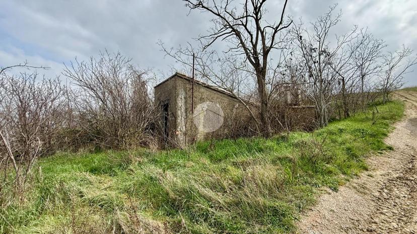 Rustico in Strada Vicinale Ca'Marcone 3, Montecalvo in Foglia — foto 5 di 5