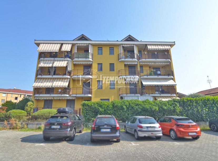 Trilocale in Via Malonetto 44, Brandizzo — foto 2 di 5