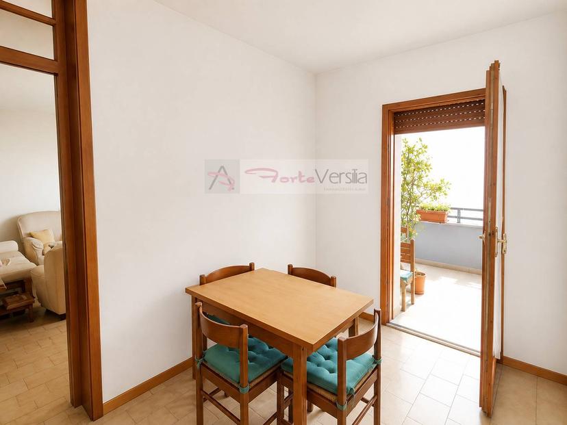 Bilocale in Via Santa Maria al Rio 89, Pietrasanta — foto 2 di 5