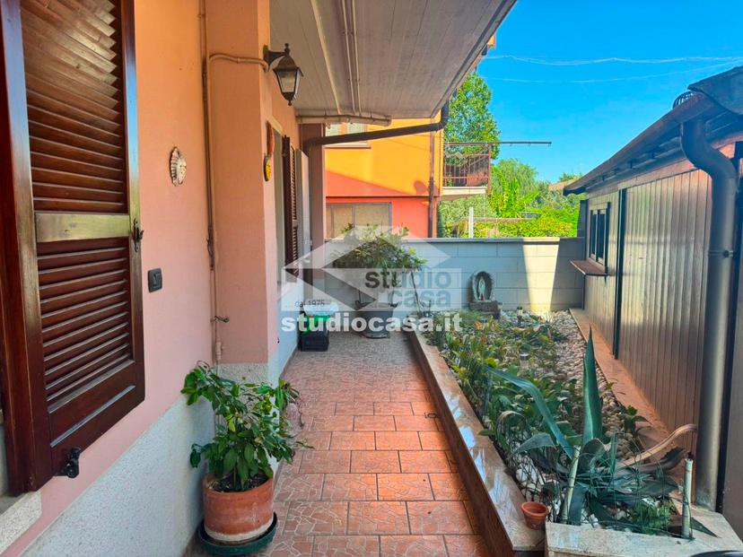 Trilocale in Via Vittorio Emanuele, Fornovo San Giovanni — foto 2 di 5