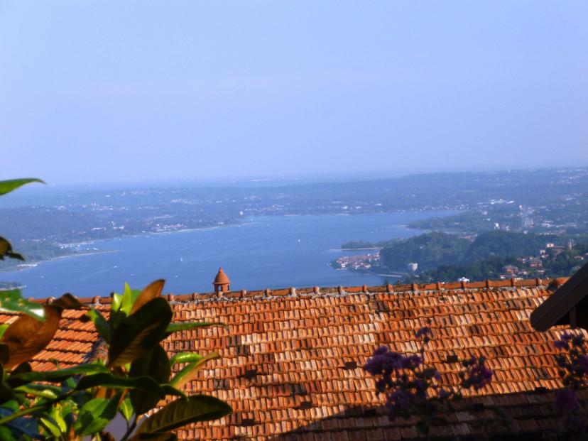 Casa indipendente, Nebbiuno