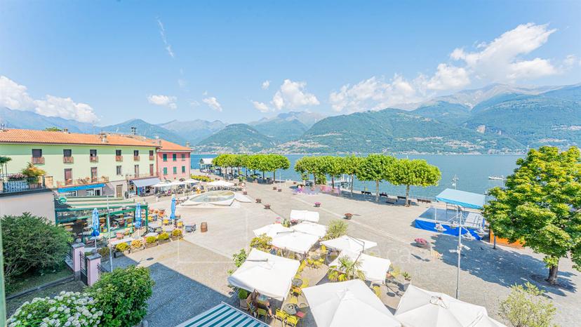 Trilocale in Piazza Garibaldi, Colico — foto 2 di 5