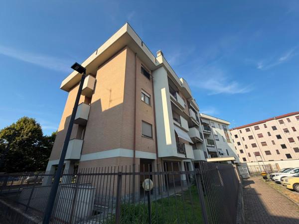 Quadrilocale in Via Santa Caterina 8, Muggiò — foto 4 di 5