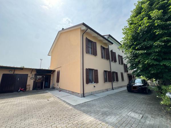 Villa, Mirandola — foto 4 di 5