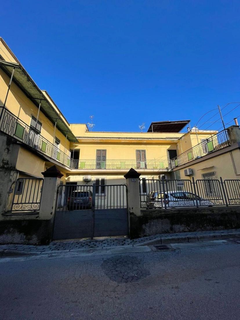Trilocale in Avezzana, Santa Maria Capua Vetere — foto 4 di 5