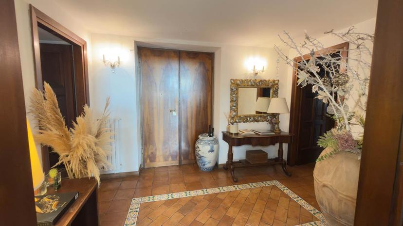 Appartamento in Via Roma, Salerno