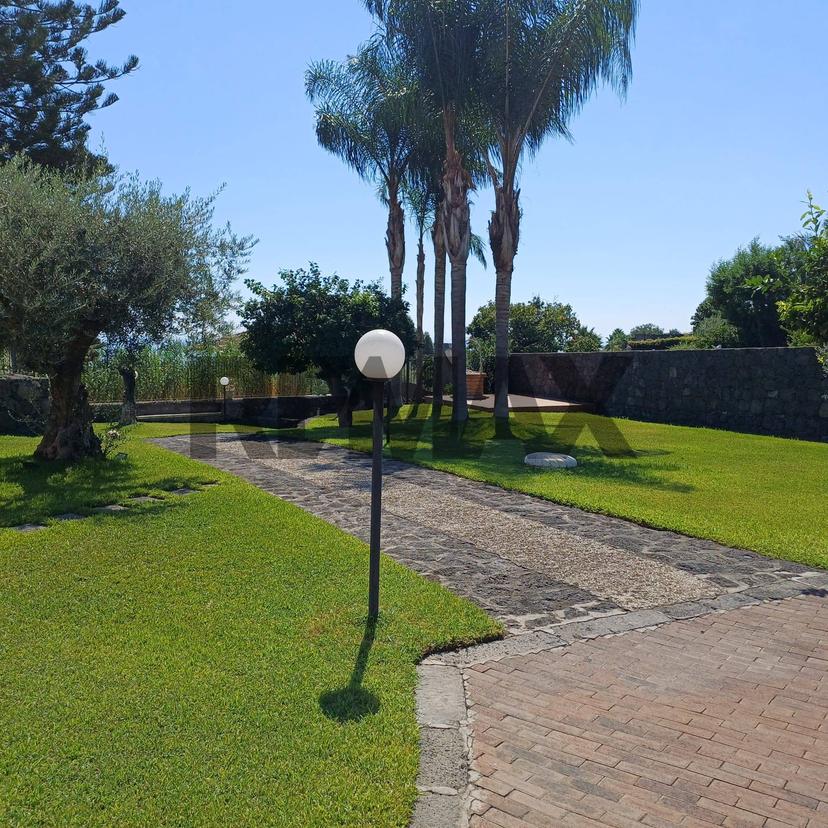 Villa in Via Ugo Foscolo 3, Santa Venerina — foto 3 di 5