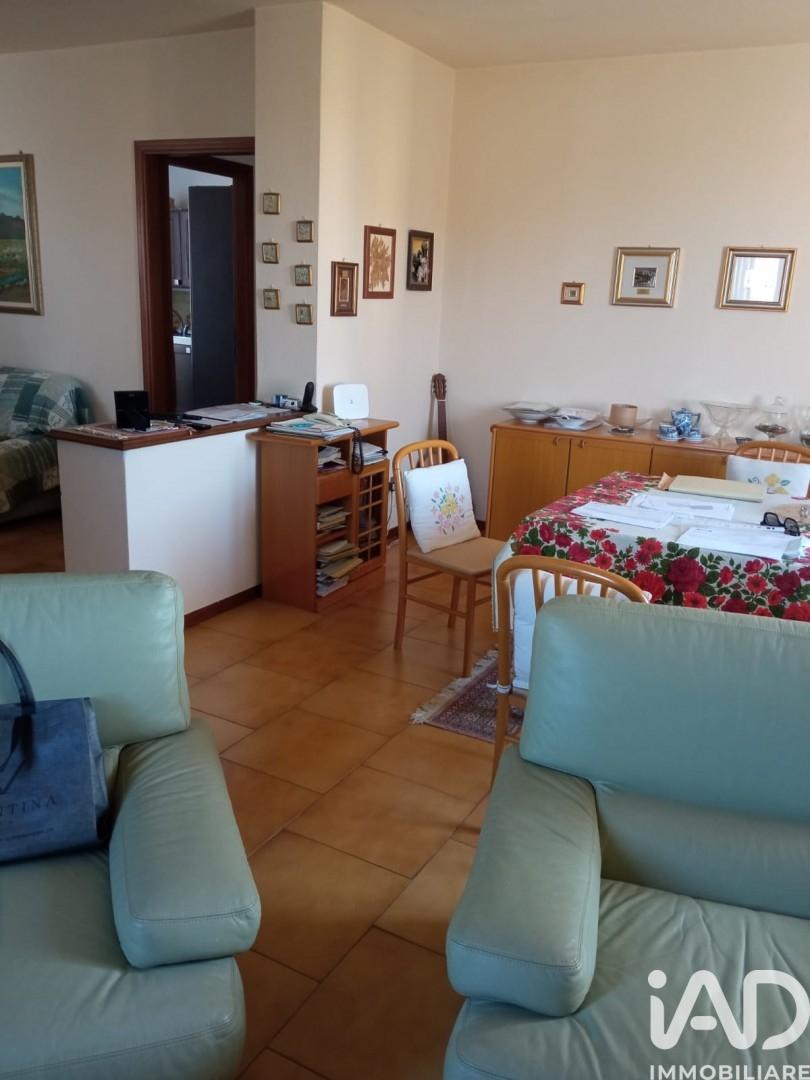 Villa in Via Camillo Benso Conte di Cavour 4, Linarolo — foto 5 di 5