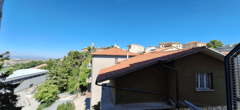 Quadrilocale in Via Cesare Battisti, Agugliano — foto 3 di 5