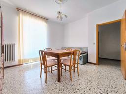 Trilocale in Via Bellingera 6, Civate