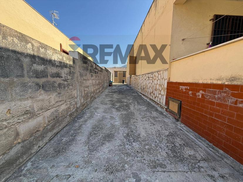 Villa in Via Agamennone 3, Valderice — foto 4 di 5