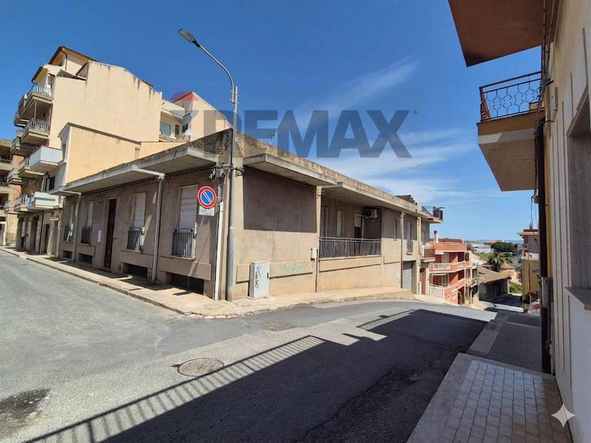 Casa indipendente in Via Capitano Coria 1, Vittoria — foto 3 di 5