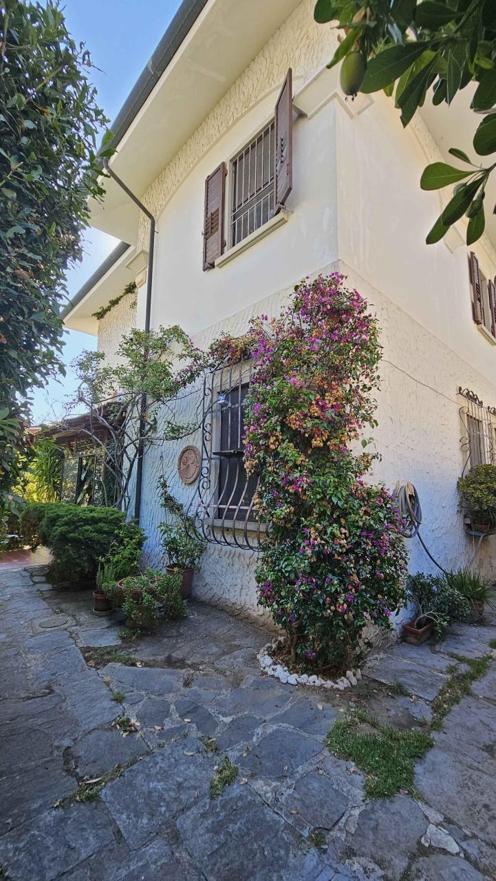 Villa unifamiliare, Viareggio