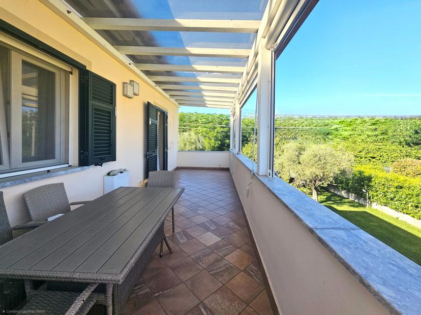 Villa a schiera in Via Ghiarettolo 89-G, Sarzana