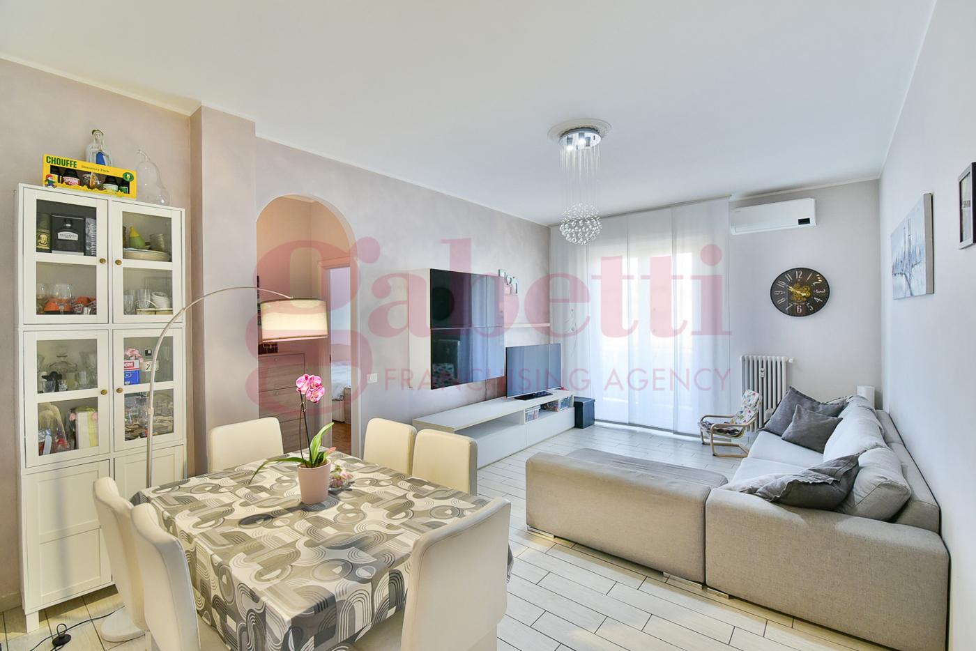Trilocale in Via Monte Resegone  ., Novedrate