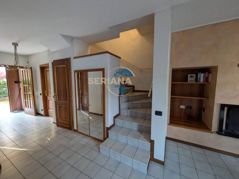Villa a schiera in Via Tagliamento, Seriate