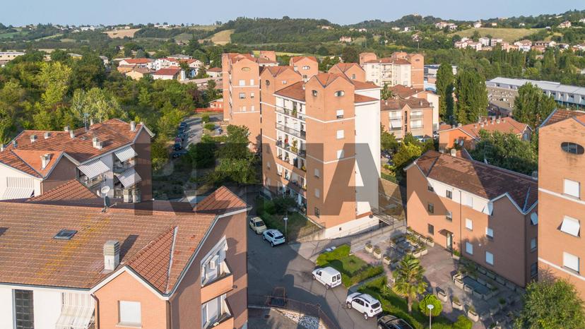 Trilocale in Via Ugo La Malfa 8/B, Salsomaggiore Terme — foto 3 di 5