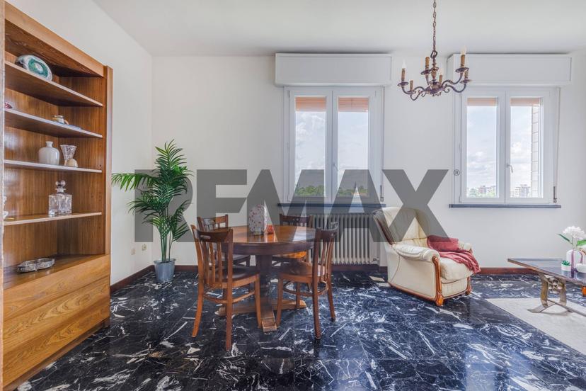 Trilocale in Via Marco Emilio Lepido 6, Reggio nell'Emilia — foto 4 di 5