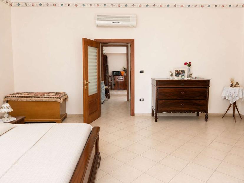 Casa indipendente in Via Leopardi  2/3, Bitonto — foto 3 di 5