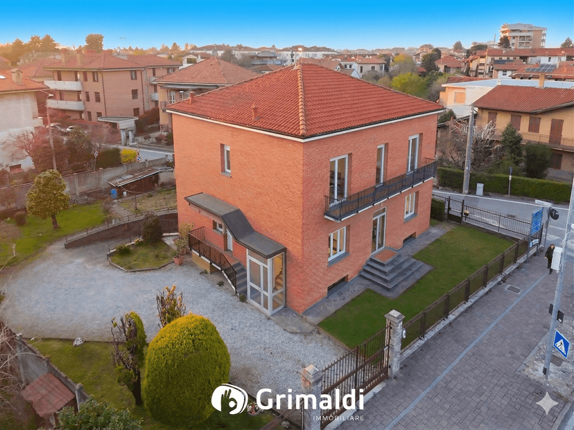 Villa in Via Lombardia  1, Biassono — foto 2 di 5