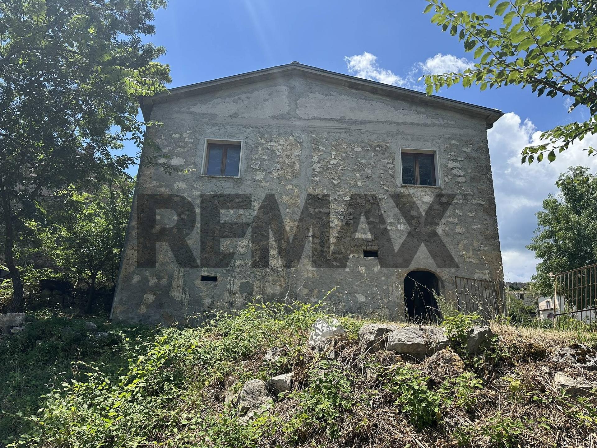 Rustico in Via Sant'Erasmo Snc, Rocchetta a Volturno