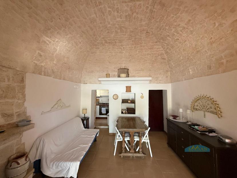 Casale in Contrada Ulmo, Ceglie Messapica
