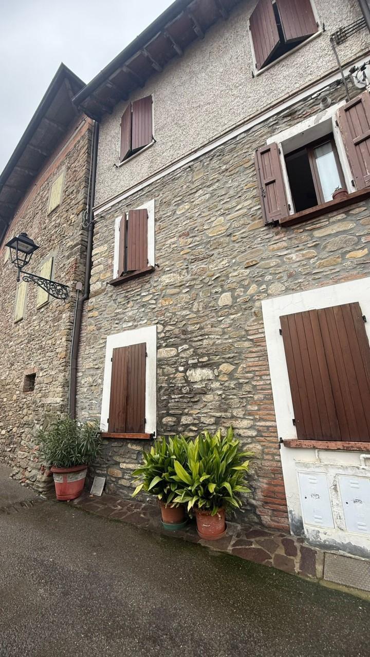 Bilocale in Via Castello 9, Castellarano — foto 2 di 5