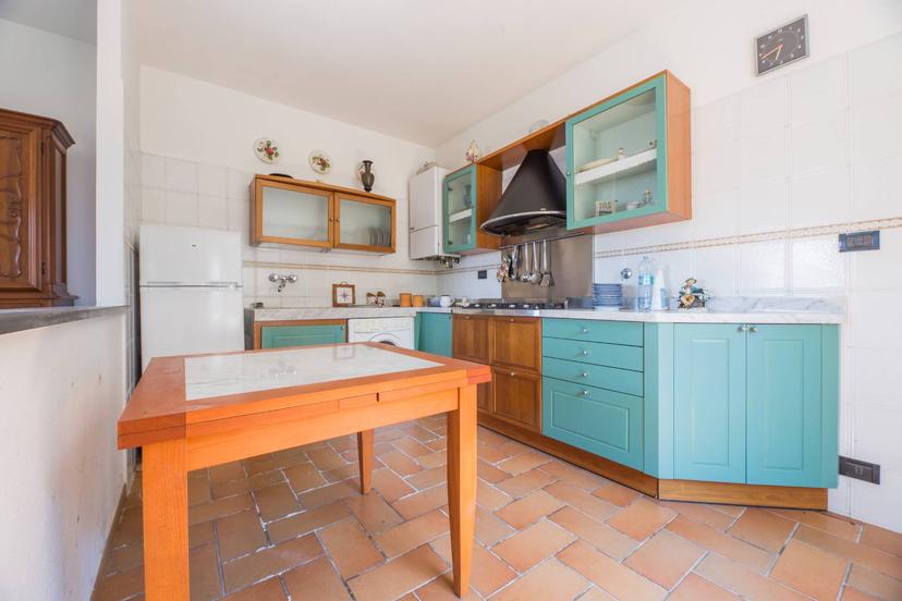 Casa indipendente in Salita alla Costa di Molassana, Genova — foto 3 di 5