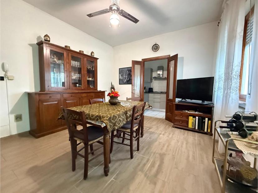 Casa indipendente in Via Natale Palli 50, Vercelli — foto 3 di 5