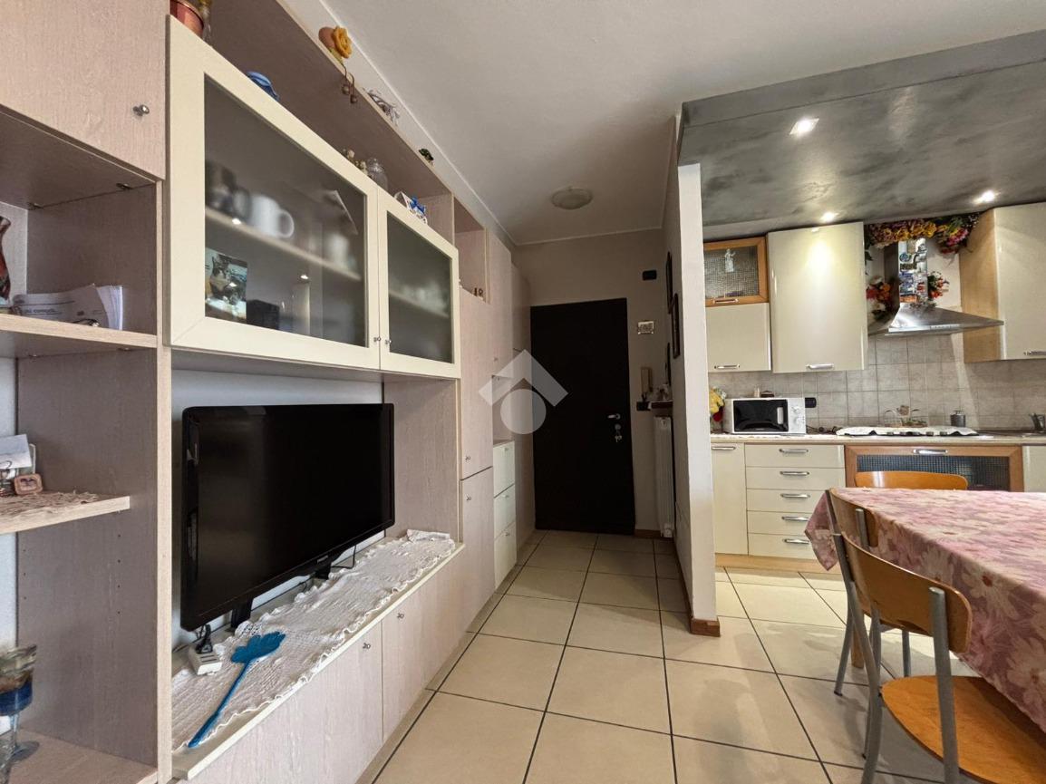 Trilocale in Via San Francesco d'Assisi 11, Palazzolo sull'Oglio