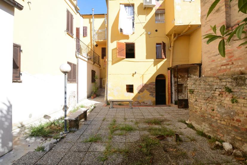 Casa indipendente in Via Angelo Giunta, Recanati — foto 5 di 5